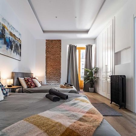 Exclusive Luxury Apartment In Central Madrid Exterior photo