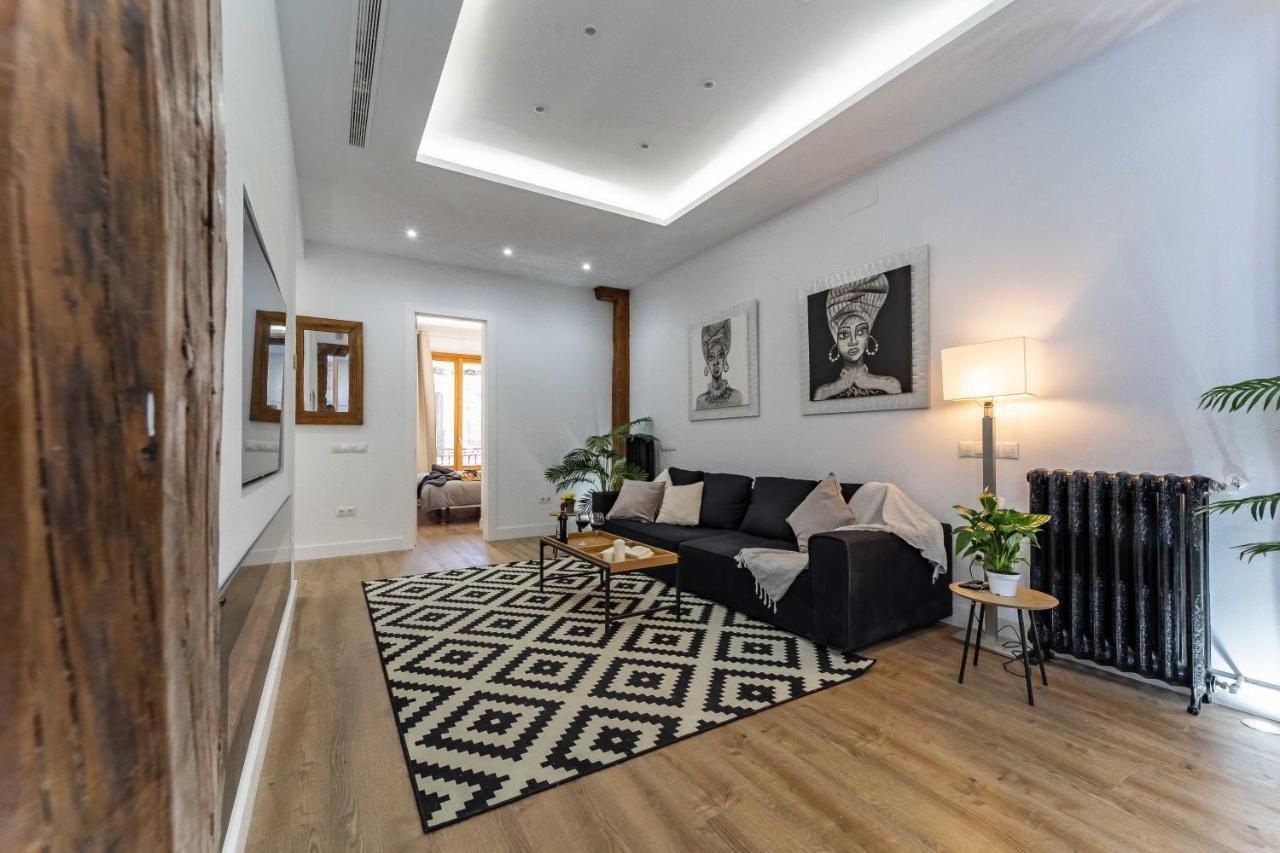 Exclusive Luxury Apartment In Central Madrid Exterior photo